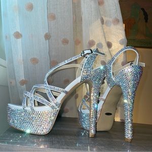 Marc Defang Mette Women’s Size 7 Pageant Heel